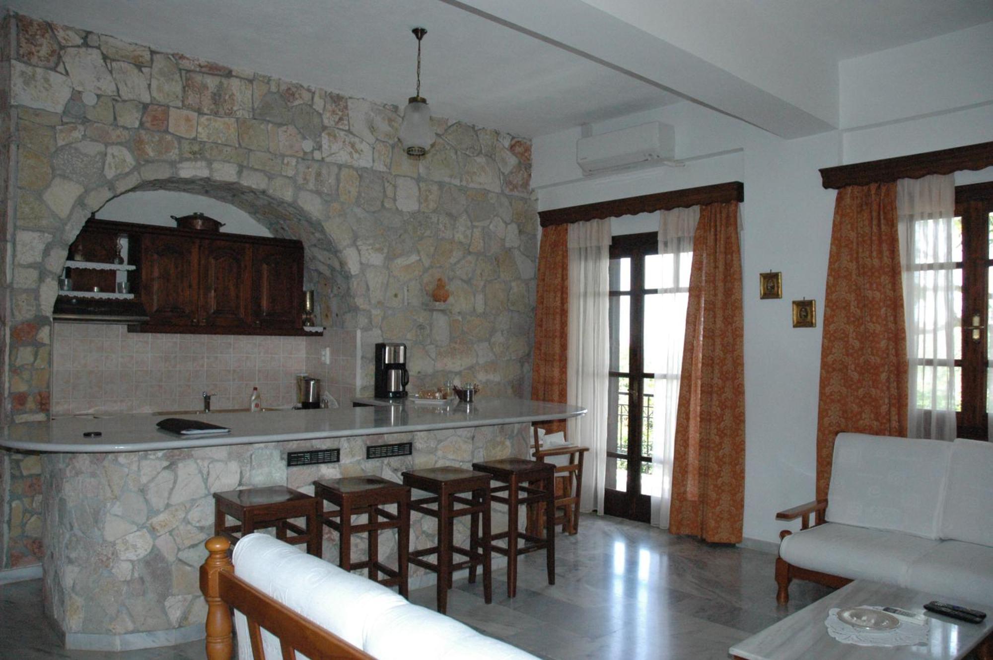 Villa Petra Kalamaki (Messinia) Quarto foto